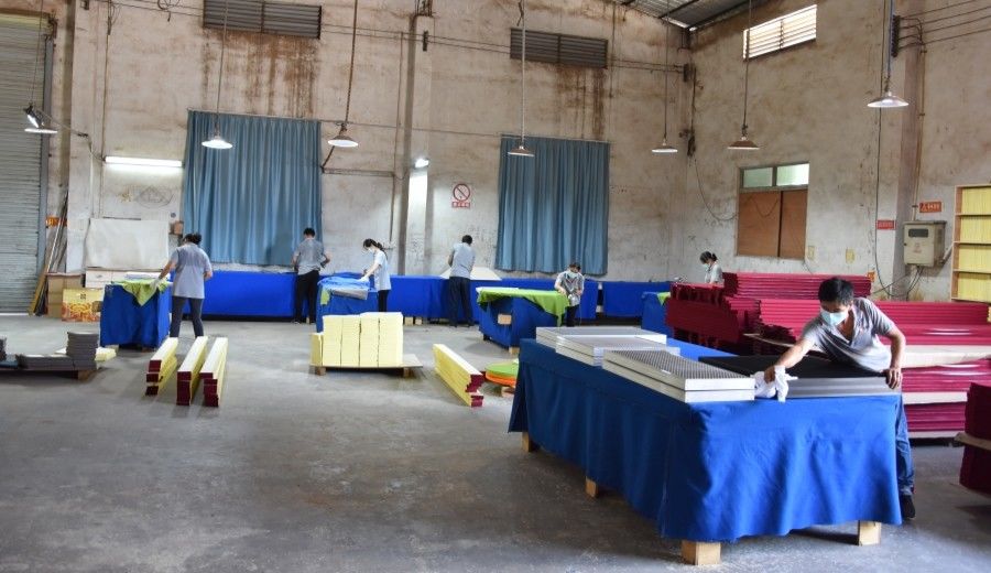 Guangzhou Wuyang Yiguan Acoustic Materials Co., Ltd. linha de produção do fabricante