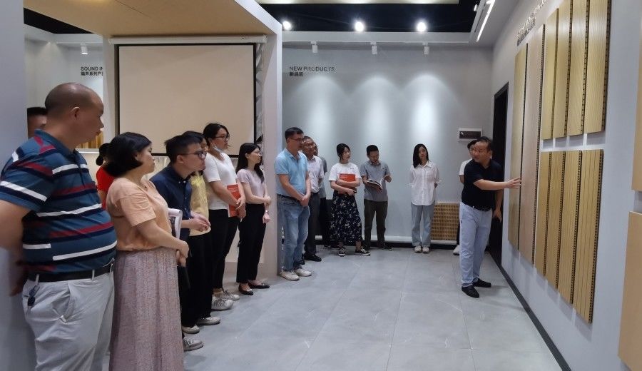 Guangzhou Wuyang Yiguan Acoustic Materials Co., Ltd. linha de produção do fabricante