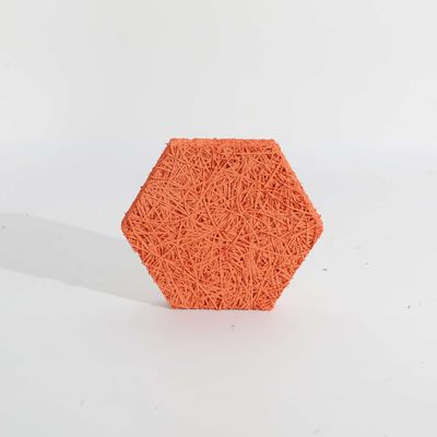 Alta resistência ao impacto Painéis de parede acústicos de lã de madeira de forma hexagonal para decoração de hotel